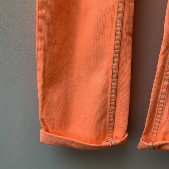 RIVER ISLAND Neon Orange Jeans
Low rise
Straight leg
UK 12 petite
Mark - Picture 2 of 16